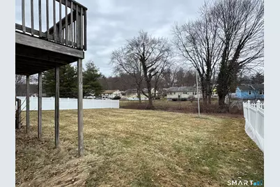 105 Ursini Drive, Hamden, CT 06514 - Photo 6