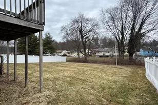 105 Ursini Dr, Hamden, CT 06514 - Photo 6