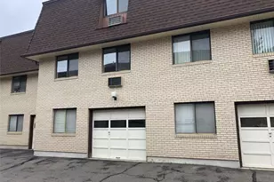 6 Bouton St E, Stamford, CT 06907 - Photo 14