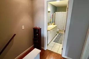 519 Scott Rd, Waterbury, CT 06705 - Photo 10