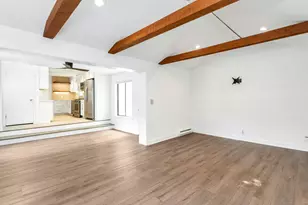 124 Minturn Pl, Bridgeport, CT 06606 - Photo 6