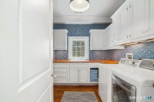 584 West Rd, New Canaan, CT 06840 - Photo 32