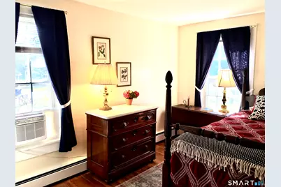 10 Woods Lane, Simsbury, CT 06070 - Photo 16