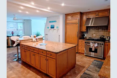 248 Cosey Beach Avenue, East Haven, CT 06512 - Photo 10