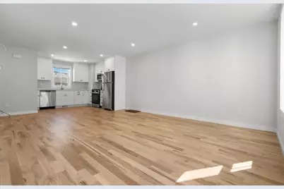 14 Taylor Street #18, Stamford, CT 06902 - Photo 8