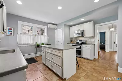 223 Oxford Street, Hartford, CT 06105 - Photo 12