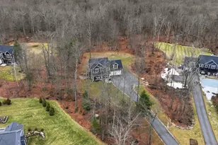38 Madison Ave, Thompson, CT 06277 - Photo 1