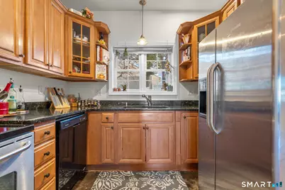 750 Quinnipiac Avenue #7, New Haven, CT 06513 - Photo 4