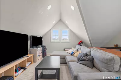 750 Quinnipiac Avenue #7, New Haven, CT 06513 - Photo 24