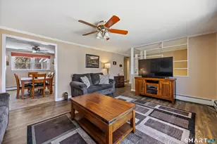 59 Cross Dr, East Hartford, CT 06118 - Photo 6