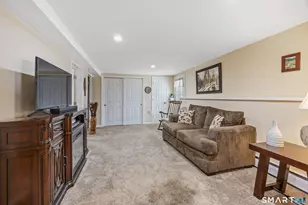 59 Cross Dr, East Hartford, CT 06118 - Photo 26