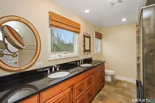 950 Rock Rimmon Rd, Stamford, CT 06903 - Photo 14