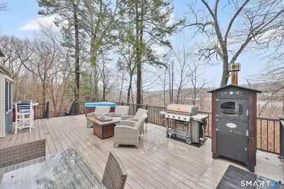 21 Lakeview Boulevard, Avon, CT 06001 - Photo 6