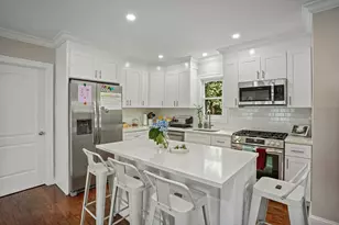 75 Hemlock St, Bridgeport, CT 06605 - Photo 8