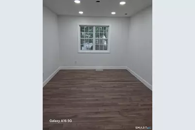 11 Priscilla Road, West Haven, CT 06516 - Photo 6