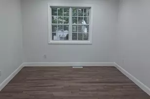11 Priscilla Rd, West Haven, CT 06516 - Photo 6