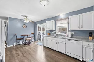 298 Broad Brook Rd, Enfield, CT 06082 - Photo 8