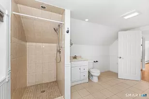 28 Camore St, Stamford, CT 06905 - Photo 26