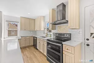 28 Camore St, Stamford, CT 06905 - Photo 8