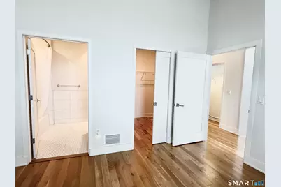 60 Willow Street #APT 204, Stonington, CT 06355 - Photo 14