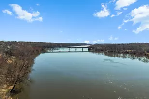 56 S River St, Enfield, CT 06082 - Photo 4