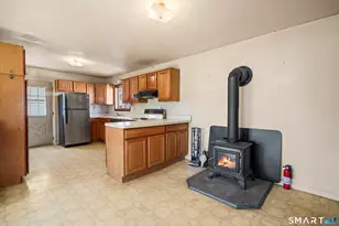 56 S River St, Enfield, CT 06082 - Photo 14