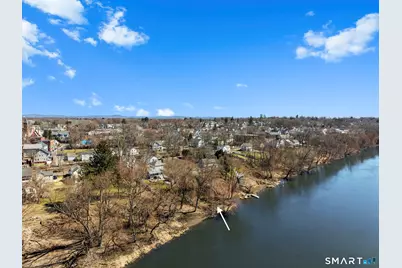 56 South River Street, Enfield, CT 06082 - Photo 2