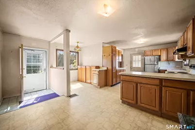 56 South River Street, Enfield, CT 06082 - Photo 12