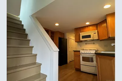 592 Horse Pond Road, Madison, CT 06443 - Photo 10
