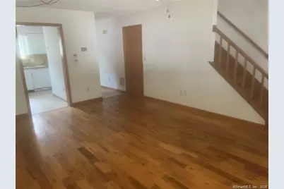 10 Macintosh Lane #10, Ansonia, CT 06401 - Photo 4