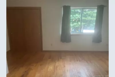 10 Macintosh Lane #10, Ansonia, CT 06401 - Photo 2