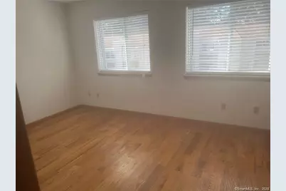 10 Macintosh Lane #10, Ansonia, CT 06401 - Photo 8