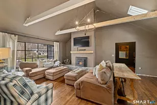 326 Thayer Pond Rd, Wilton, CT 06897 - Photo 4