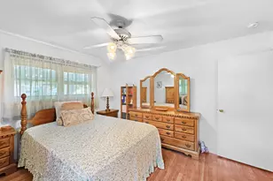 104 Strawberry Hill Ave, Stamford, CT 06902 - Photo 4