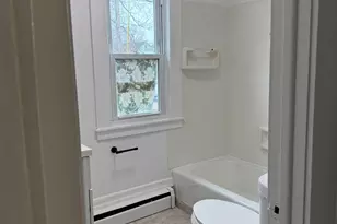 70 Woodbine St, Torrington, CT 06790 - Photo 4