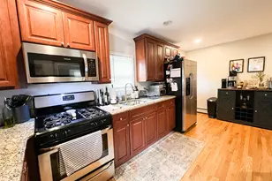 156 W Main St, Milford, CT 06460 - Photo 2