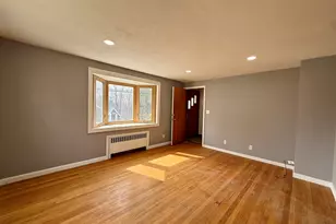 37 Alexander Ave, Waterbury, CT 06705 - Photo 2