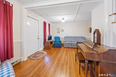 166 Ridge Road, Middletown, CT 06457 - Photo 4