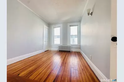 133 Quaker Lane South #2, West Hartford, CT 06119 - Photo 4