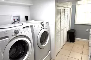 1584 Madison Ave, Bridgeport, CT 06606 - Photo 16