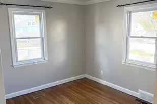 1584 Madison Ave, Bridgeport, CT 06606 - Photo 10