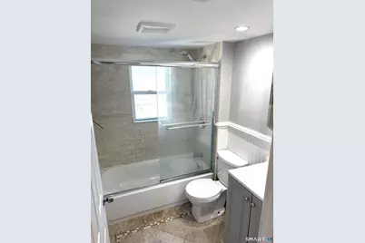 1584 Madison Avenue, Bridgeport, CT 06606 - Photo 12