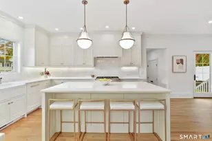 15 Barton Rd, Fairfield, CT 06824 - Photo 12