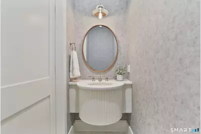 15 Barton Road, Fairfield, CT 06824 - Photo 18