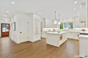 15 Barton Rd, Fairfield, CT 06824 - Photo 10