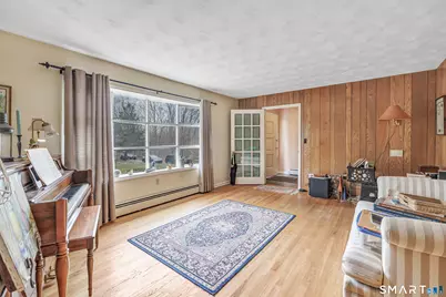 922 Baldwin Road, Woodbridge, CT 06525 - Photo 2