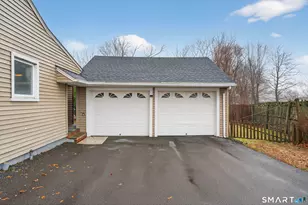 57 Glenmoor Dr, East Haven, CT 06512 - Photo 4