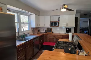 61 N Shore Rd, Voluntown, CT 06384 - Photo 4