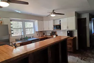 61 N Shore Rd, Voluntown, CT 06384 - Photo 8