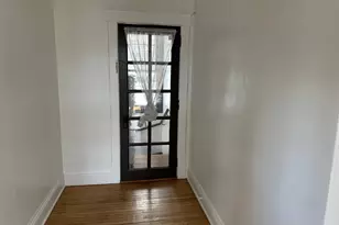 20 Taylor St, Torrington, CT 06790 - Photo 2